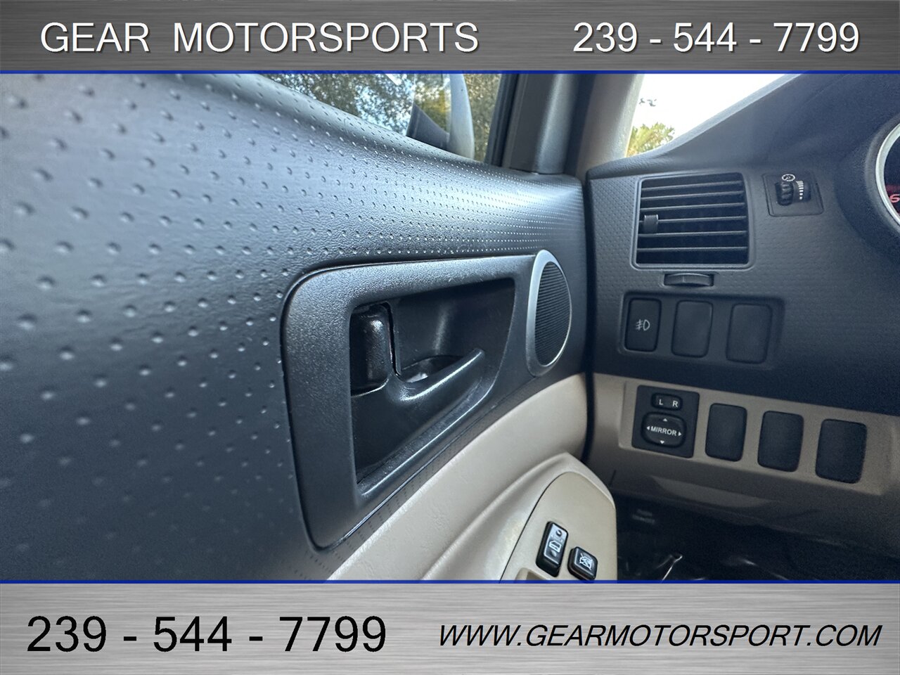 2005 Toyota Tacoma PreRunner V6 4dr Access Cab 4.0L   - Photo 45 - Estero, FL 33928