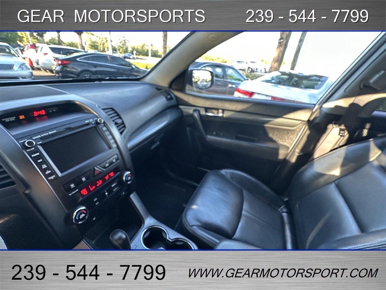 2011 Kia Sorento SX - Photo 36 - Estero, FL 33928