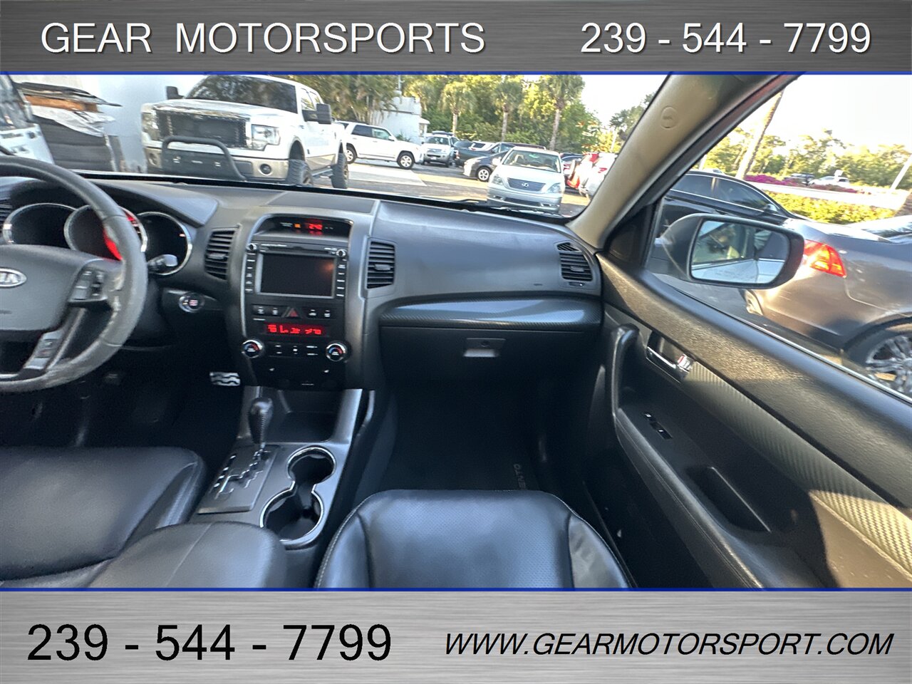 2011 Kia Sorento SX - Photo 27 - Estero, FL 33928