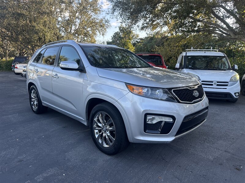 2011 Kia Sorento SX  