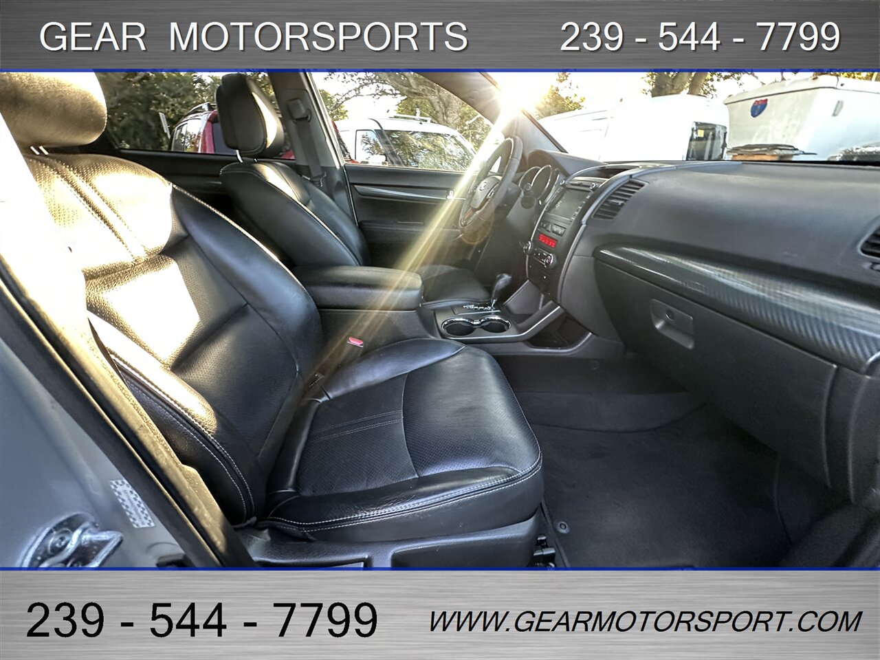 2011 Kia Sorento SX - Photo 29 - Estero, FL 33928