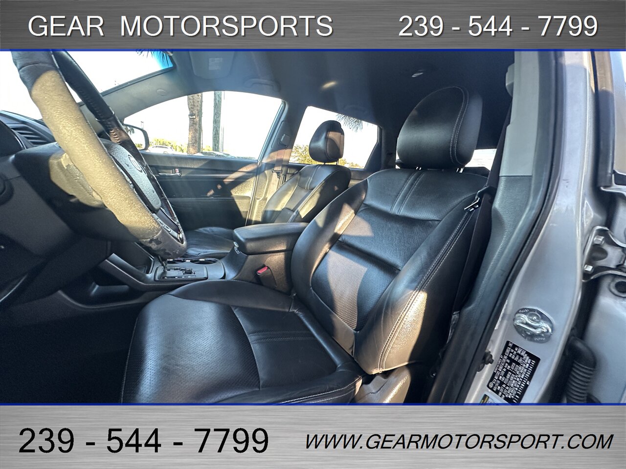 2011 Kia Sorento SX - Photo 12 - Estero, FL 33928