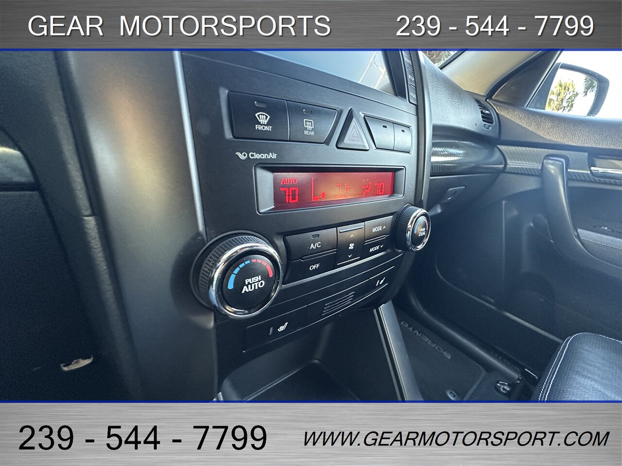 2011 Kia Sorento SX - Photo 31 - Estero, FL 33928