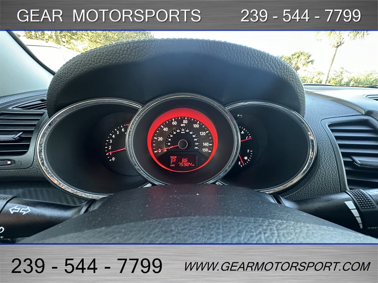 2011 Kia Sorento SX - Photo 33 - Estero, FL 33928