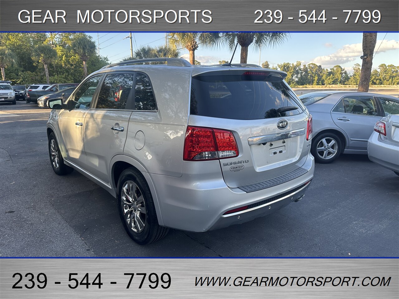 2011 Kia Sorento SX - Photo 6 - Estero, FL 33928