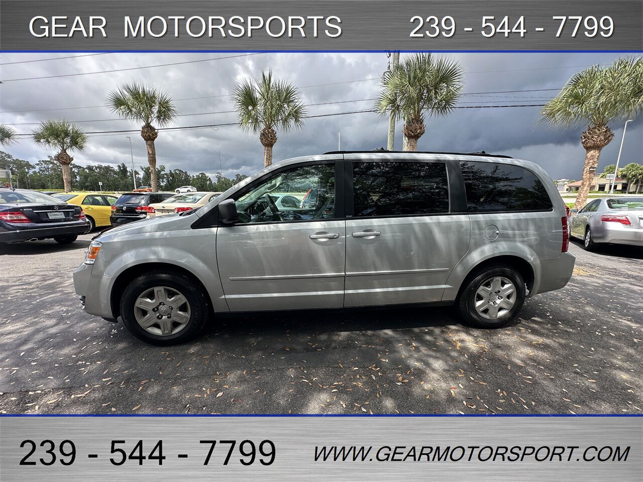 2008 Dodge Grand Caravan SE - Photo 8 - Estero, FL 33928
