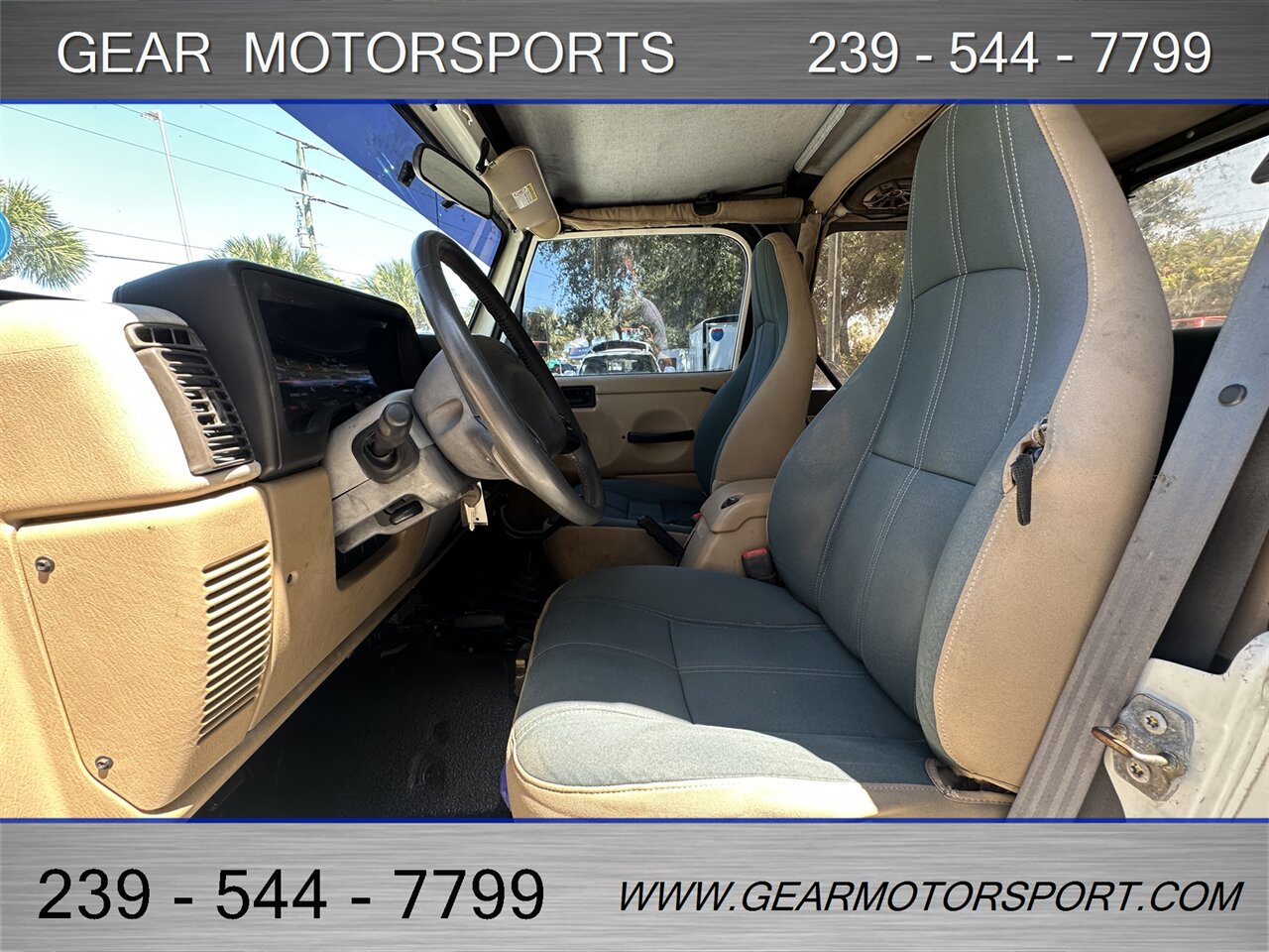 2001 Jeep Wrangler Sahara 4WD 4.0L 6 Cylinder, 5-Speed Manual   - Photo 29 - Estero, FL 33928