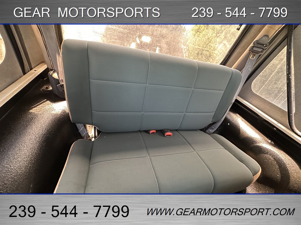 2001 Jeep Wrangler Sahara 4WD 4.0L 6 Cylinder, 5-Speed Manual   - Photo 35 - Estero, FL 33928