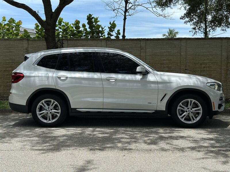 2018 BMW X3 xDrive30i Premium  