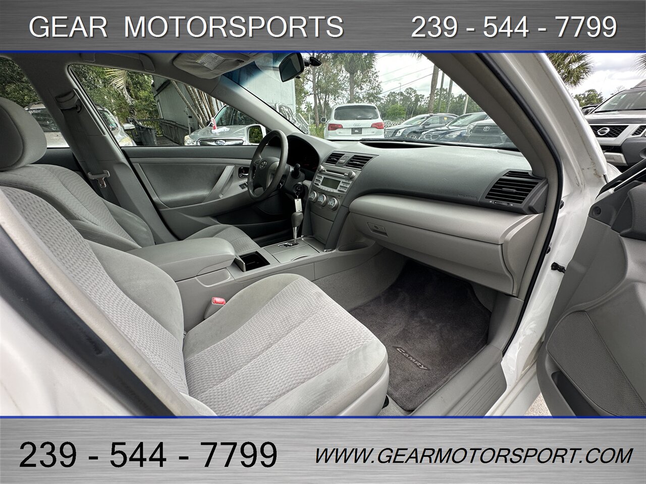 2011 Toyota Camry SE 32 MPG - Photo 16 - Estero, FL 33928