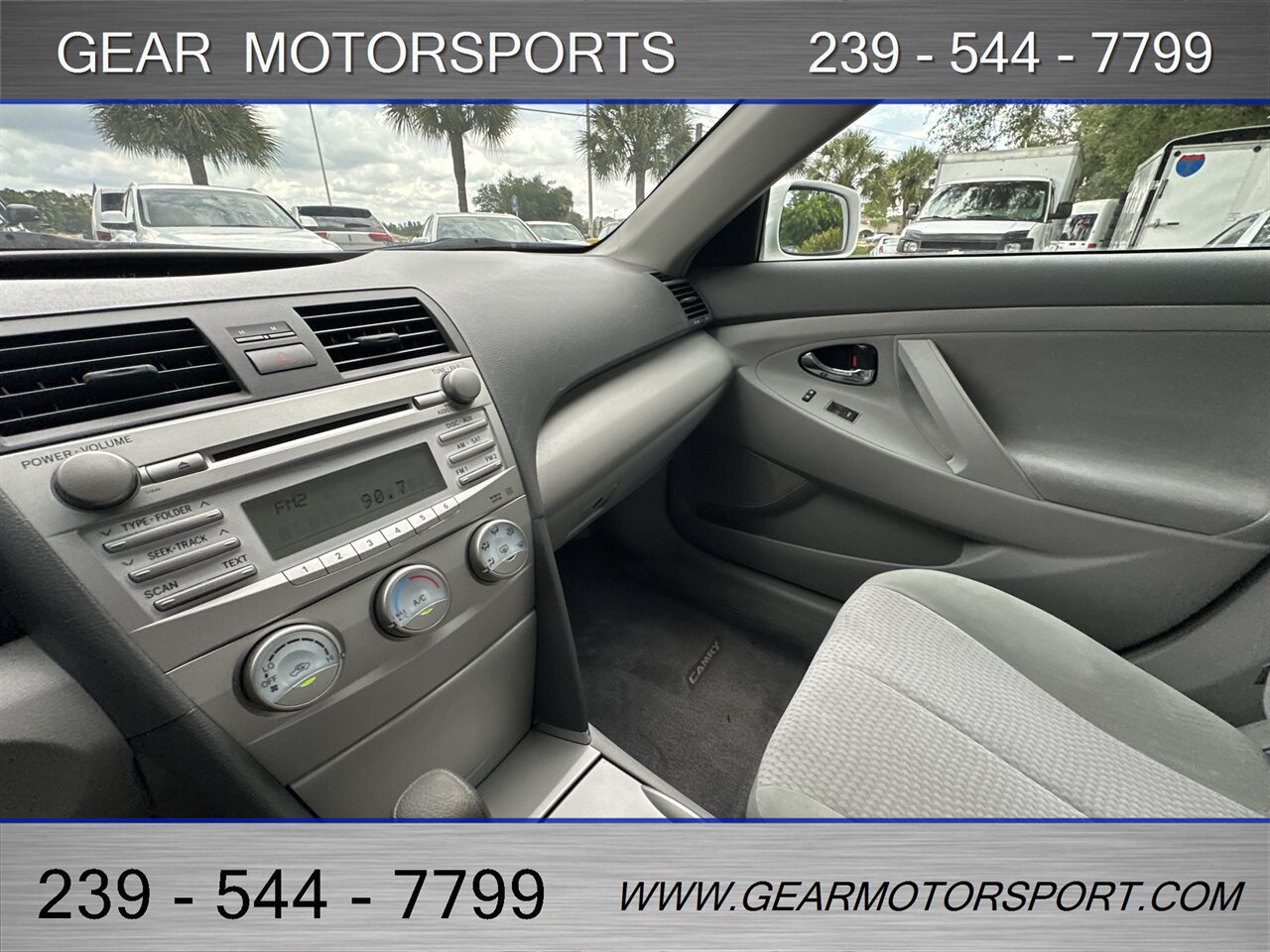 2011 Toyota Camry SE 32 MPG - Photo 22 - Estero, FL 33928