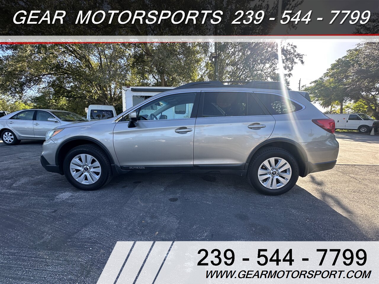 2017 Subaru Outback 2.5i Premium SUPER CLEAN, EyeSight Package - Photo 6 - Estero, FL 33928