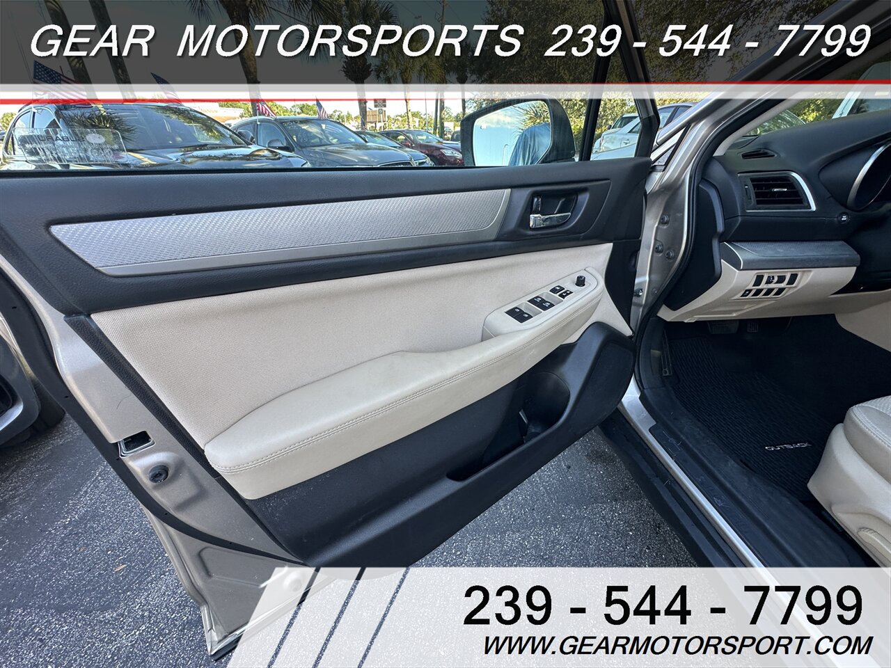2017 Subaru Outback 2.5i Premium SUPER CLEAN, EyeSight Package - Photo 9 - Estero, FL 33928