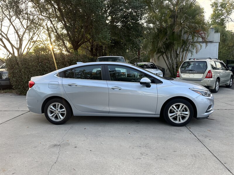 2018 Chevrolet Cruze LT Auto  