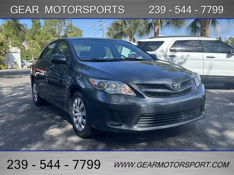 2012 Toyota Corolla LE  