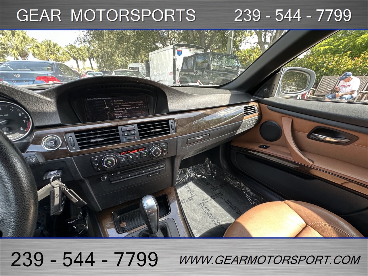 2010 BMW 335i Convertible Performance and Luxu   - Photo 43 - Estero, FL 33928