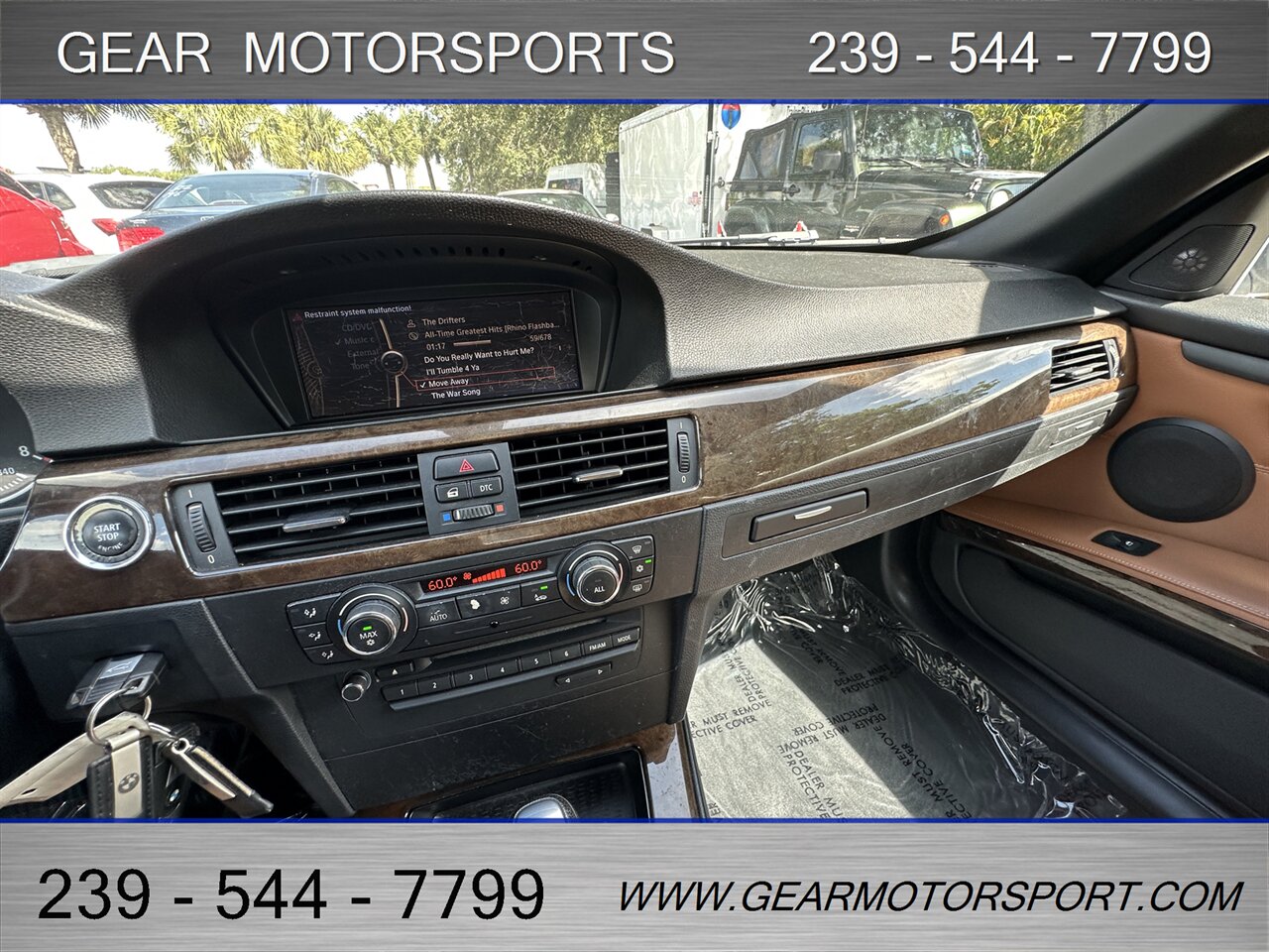 2010 BMW 335i Convertible Performance and Luxu   - Photo 37 - Estero, FL 33928