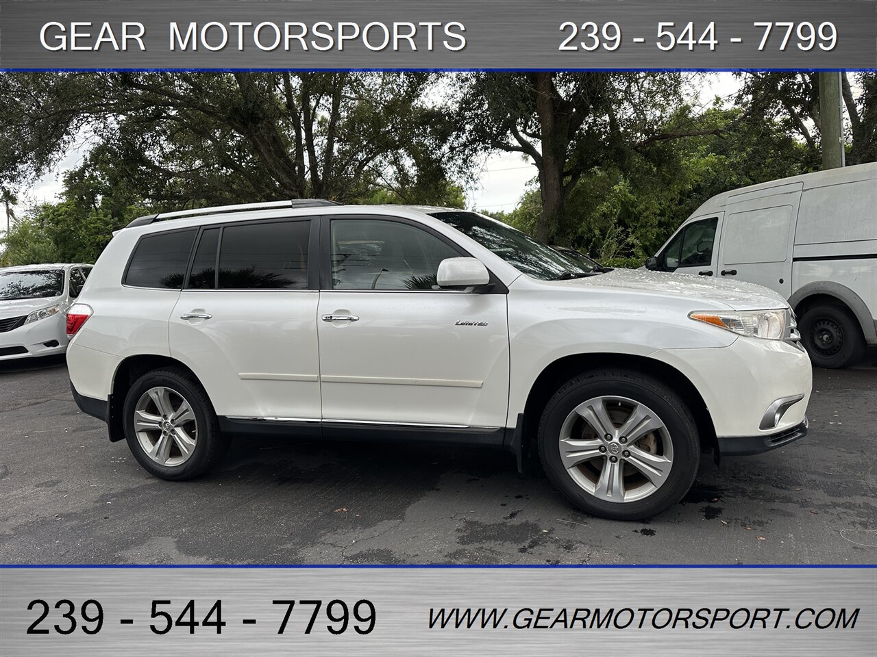 2012 Toyota Highlander Limited  FWD 3.5L - Photo 2 - Estero, FL 33928