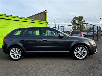 2013 Audi A3 2.0T Premium   - Photo 2 - Albany, OR 97322