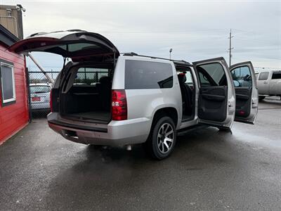 2007 Chevrolet Suburban LTZ   - Photo 6 - Albany, OR 97322