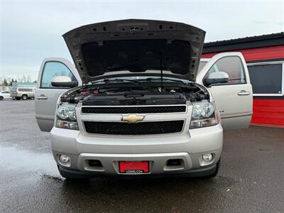 2007 Chevrolet Suburban LTZ   - Photo 4 - Albany, OR 97322