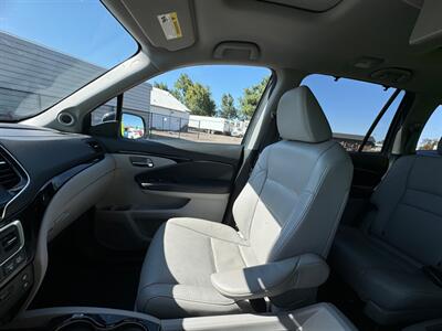 2019 Honda Pilot Elite   - Photo 14 - Albany, OR 97322