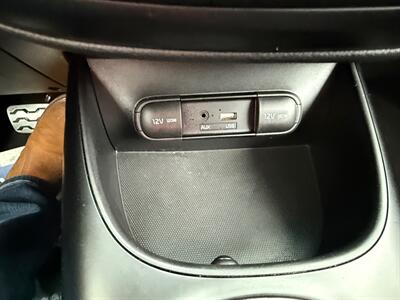 2016 Kia Soul +   - Photo 15 - Albany, OR 97322