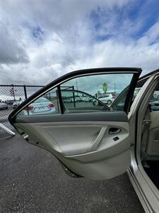 2007 Toyota Camry LE   - Photo 12 - Albany, OR 97322