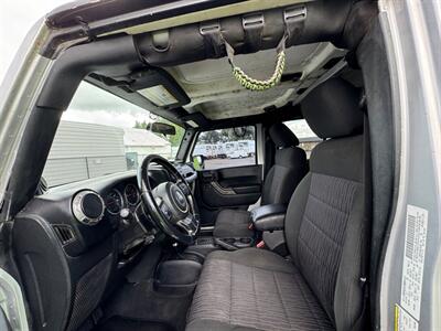 2011 Jeep Wrangler Unlimited Sport   - Photo 12 - Albany, OR 97322