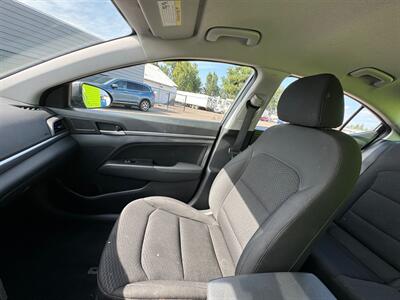 2020 Hyundai ELANTRA SEL   - Photo 18 - Albany, OR 97322