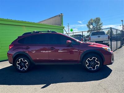 2016 Subaru Crosstrek 2.0i Premium   - Photo 2 - Albany, OR 97322