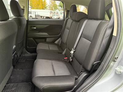 2016 Mitsubishi Outlander ES   - Photo 8 - Albany, OR 97322