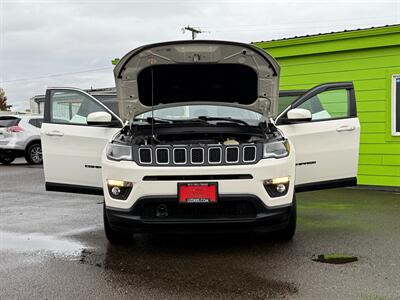 2018 Jeep Compass Latitude   - Photo 4 - Albany, OR 97322