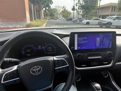 2024 Toyota Grand Highlander XLE - Photo 12 - Riverside, CA 92501