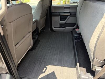 2019 Ford F-150 XLT   - Photo 2 - Riverside, CA 92501