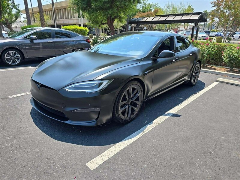 2021 Tesla Model S Plaid  