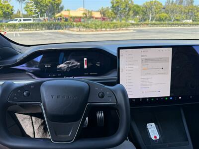 2021 Tesla Model S Plaid   - Photo 5 - Riverside, CA 92501