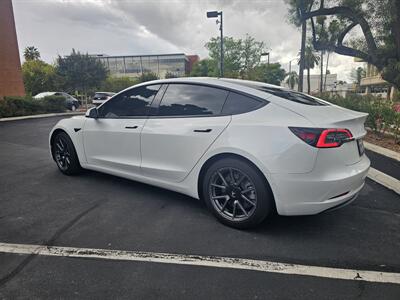 2021 Tesla Model 3 Standard Range Plus - Photo 3 - Riverside, CA 92501