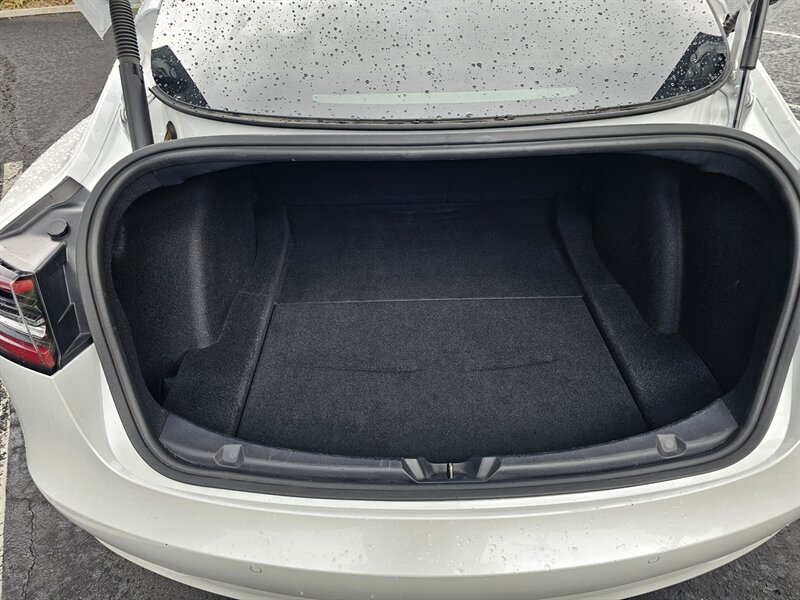2021 Tesla Model 3 Standard Range Plus - Photo 18 - Riverside, CA 92501