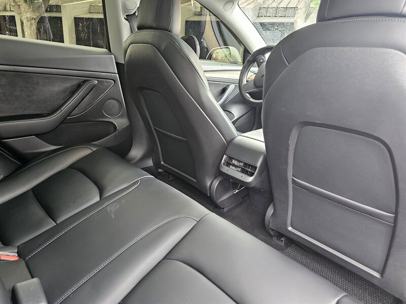 2021 Tesla Model 3 Standard Range Plus - Photo 15 - Riverside, CA 92501