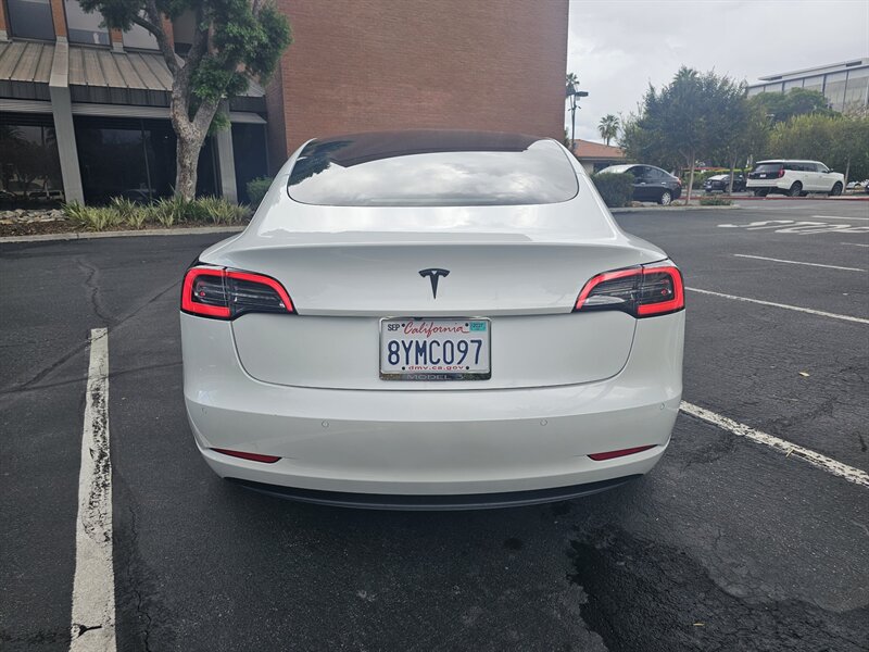2021 Tesla Model 3 Standard Range Plus - Photo 4 - Riverside, CA 92501