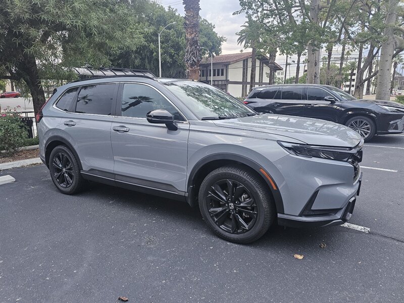 2023 Honda CR-V Hybrid Sport Touring - Photo 7 - Riverside, CA 92501