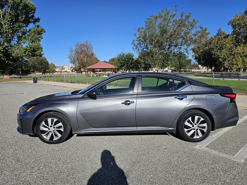 2023 Nissan Altima 2.5 S - Photo 2 - Riverside, CA 92501