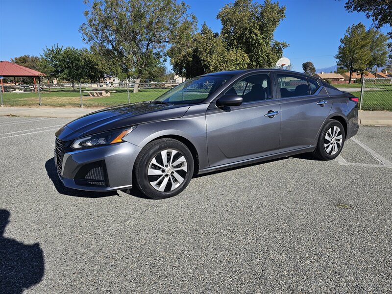 2023 Nissan Altima 2.5 S  