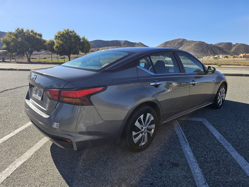 2023 Nissan Altima 2.5 S - Photo 5 - Riverside, CA 92501