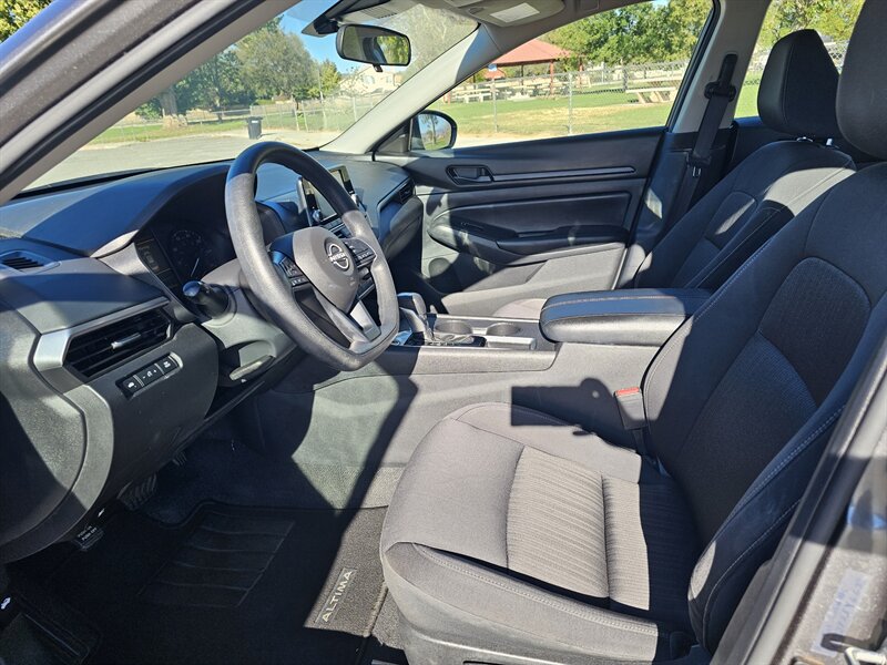 2023 Nissan Altima 2.5 S - Photo 10 - Riverside, CA 92501