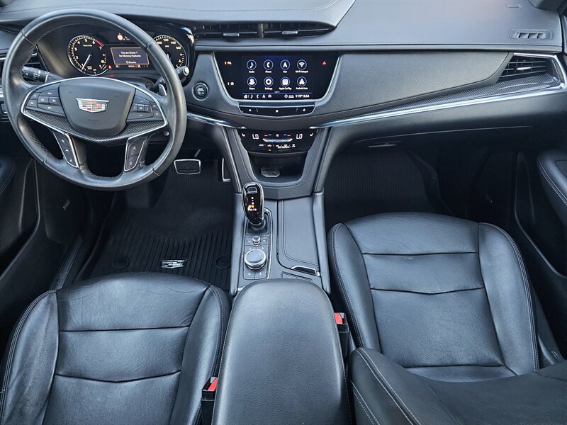 2020 Cadillac XT5 Sport - Photo 16 - Riverside, CA 92501