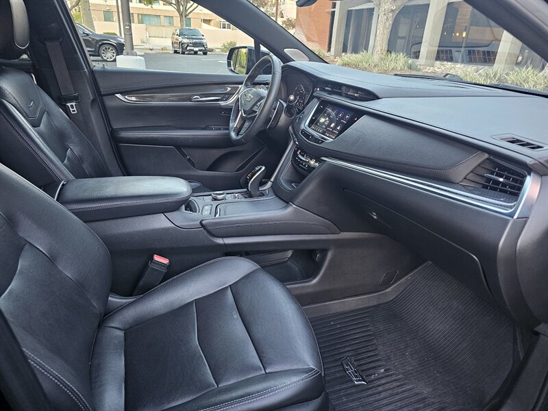 2020 Cadillac XT5 Sport - Photo 18 - Riverside, CA 92501