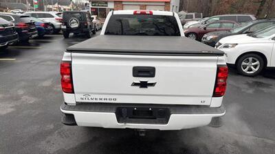 2016 Chevrolet Silverado 1500 Z71 LT Pickup 4D 6 1/2 ft   - Photo 4 - North Reading, MA 01864