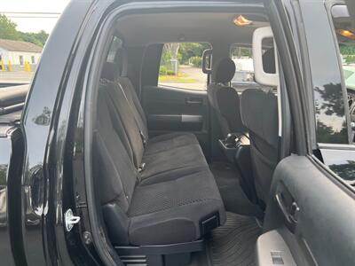 2012 Toyota Tundra DOUBLE CAB SR5   - Photo 11 - North Reading, MA 01864